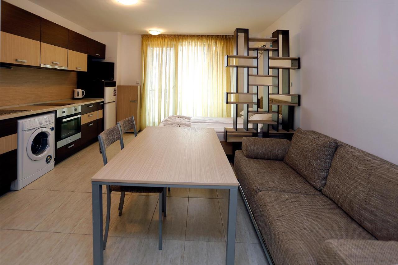 Low Cost Apartments In Green Life Sozopol Eksteriør billede